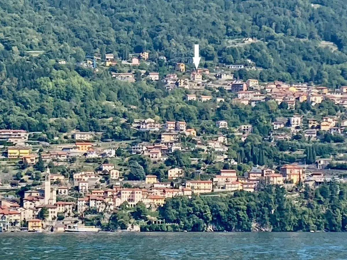 Panorama Apartment 1 Main Floor Nesso 0*,  Italië