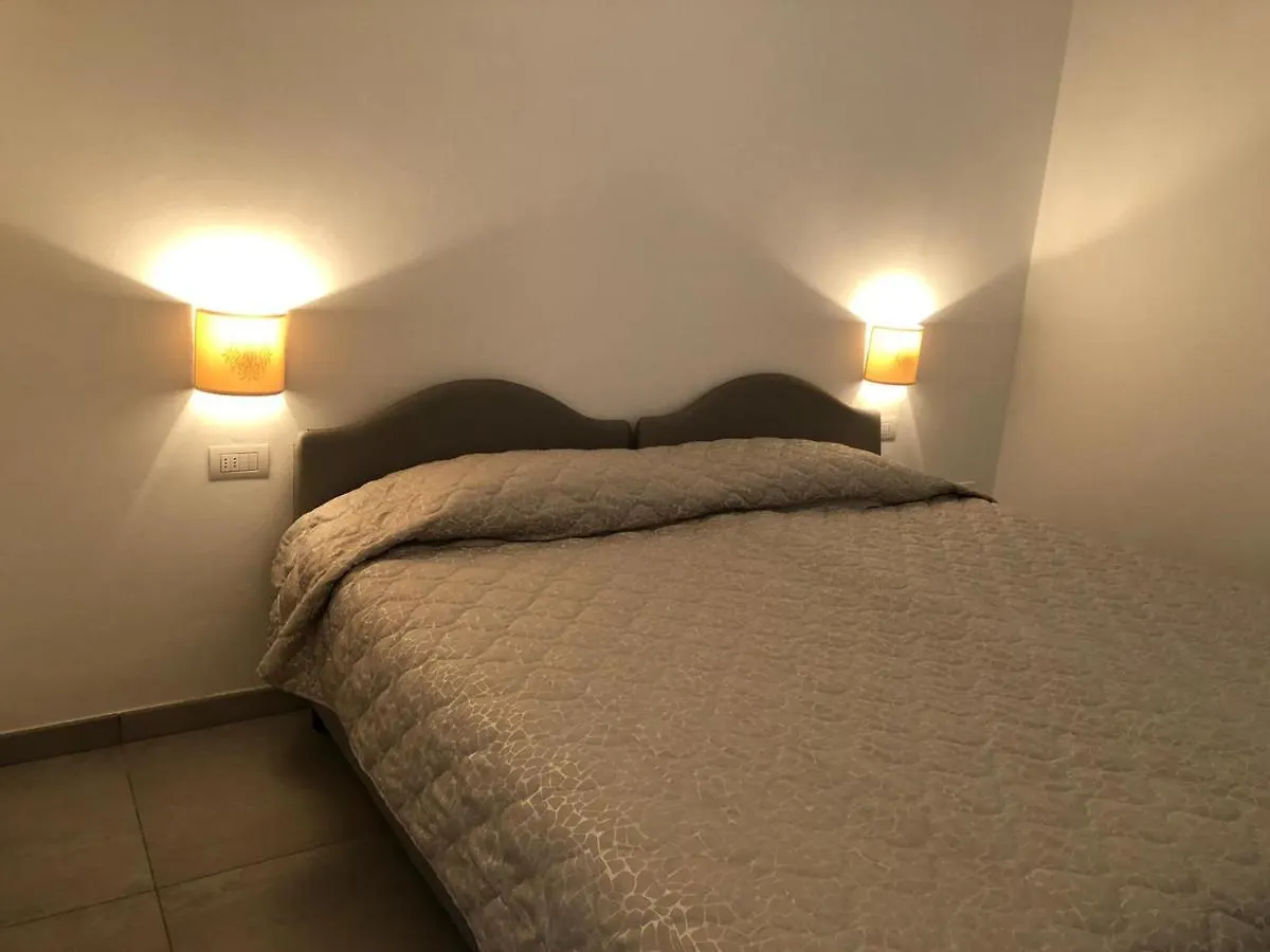 Panorama Apartment 1 Main Floor Nesso