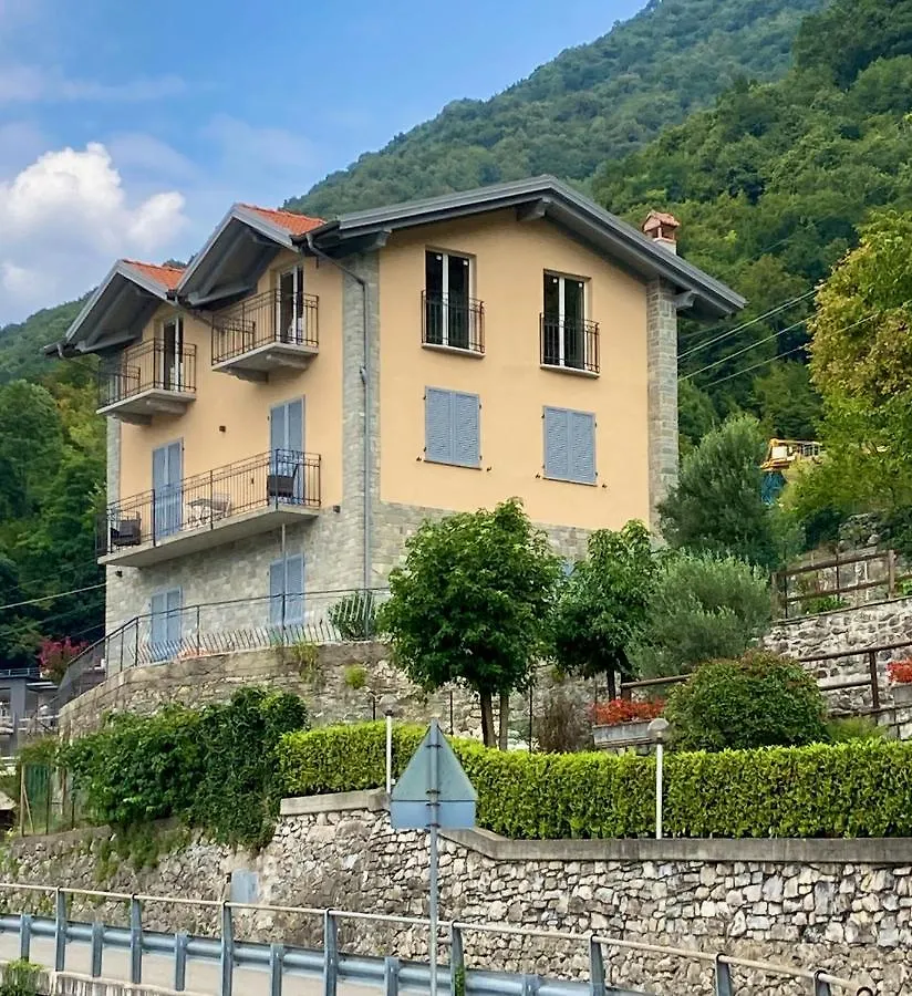 Panorama Apartment 1 Main Floor Nesso 0*,
